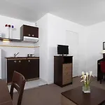 Aparthotel Appart'city Confort Centre 3*