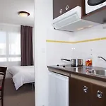 Appart'city Confort Centre Aparthotel 3*