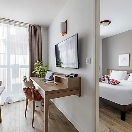 Appart'city Confort Centre 3* لو مان