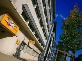 Appart'city Confort Centre 3* Λε Μανς