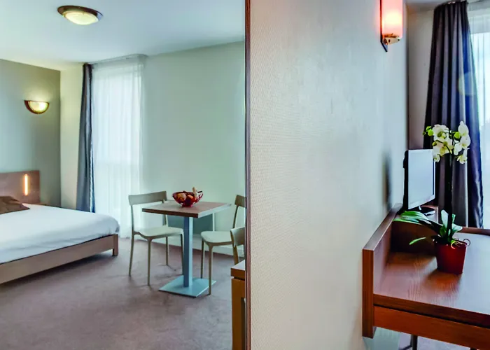 Appart'city Confort Centre Aparthotel Le Mans