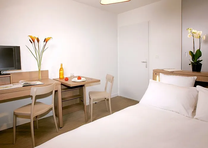 Aparthotel Appart'city Confort Centre 3*